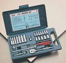 25 pc Metric Socket Set             1/4