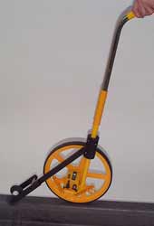 Rail measuring wheel