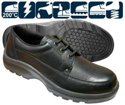 Black mudguard tie safety shoe.
